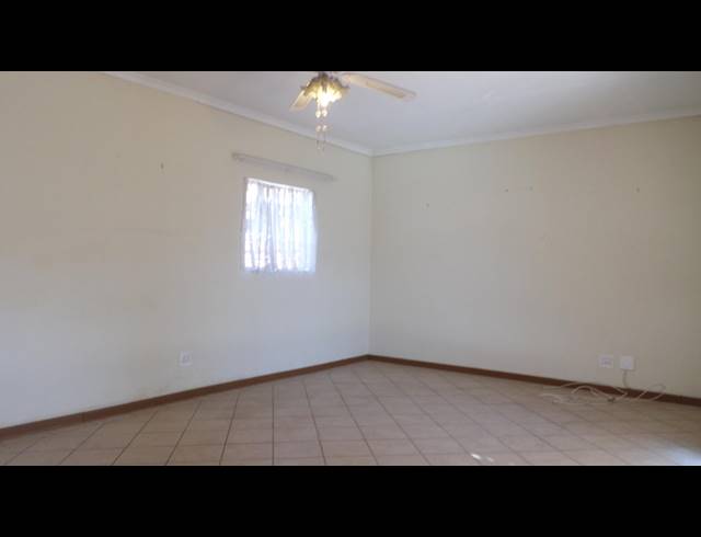 2 BEDROOM HOUSE SOLD IN THERESAPARK